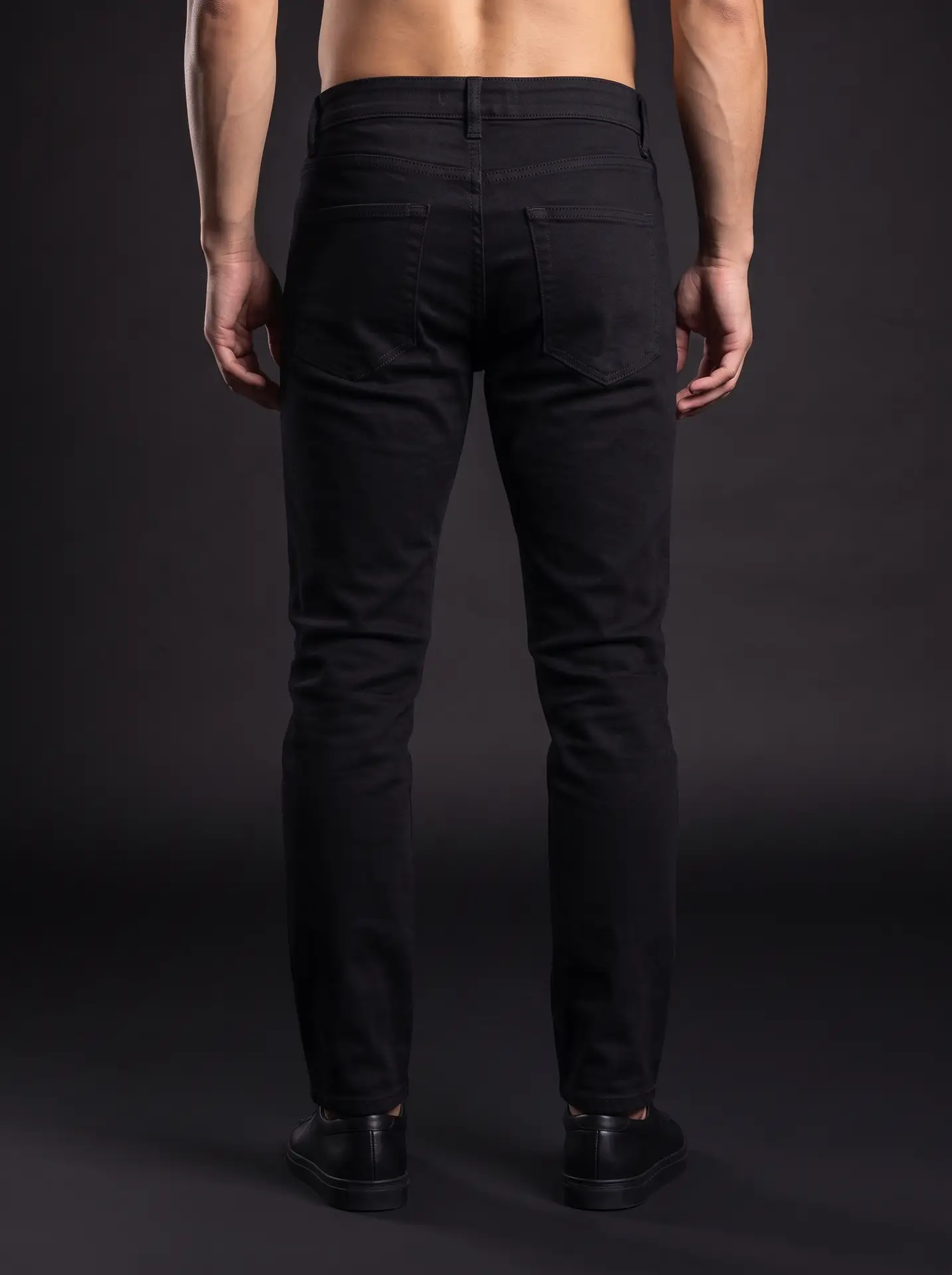 Мъжки класически дънки Slim Fit – Черни - Image 4
